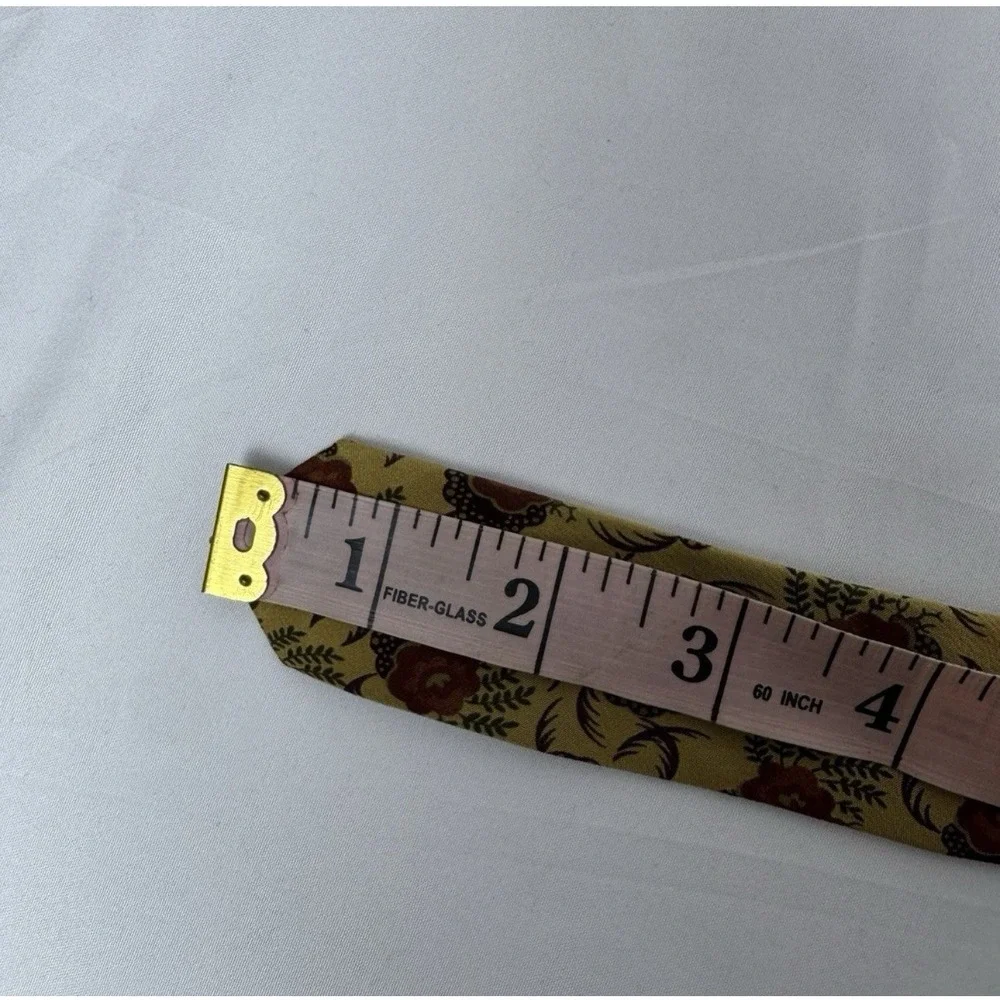 Chaps Ralph Lauren‎ Silk Floral Tie Yellow Gold With Flower Print Retro Formal
